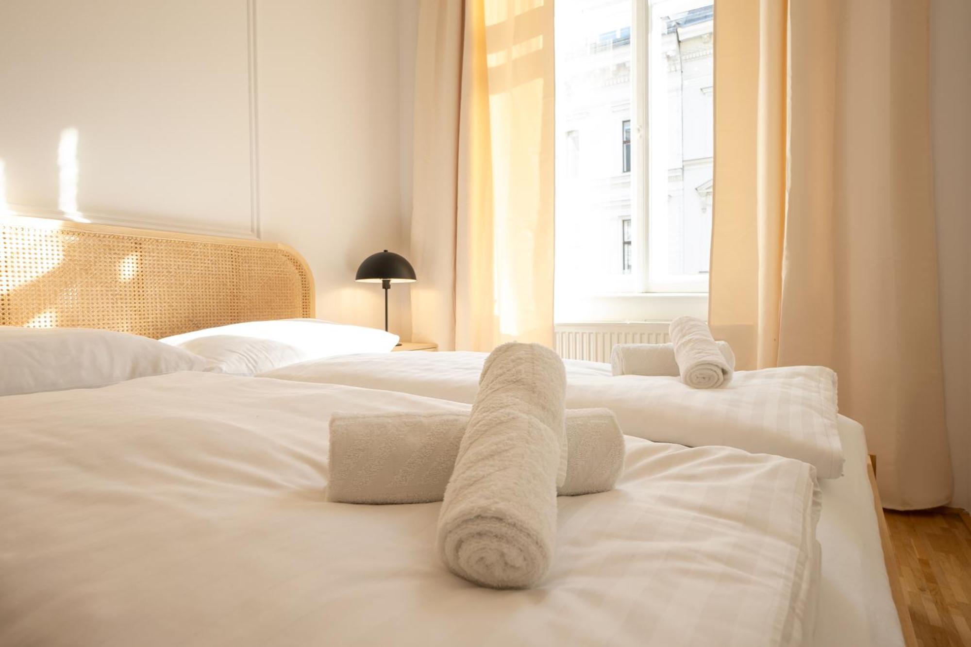 Vibrant 107 M2 Flat In The City Center Wien Eksteriør bilde