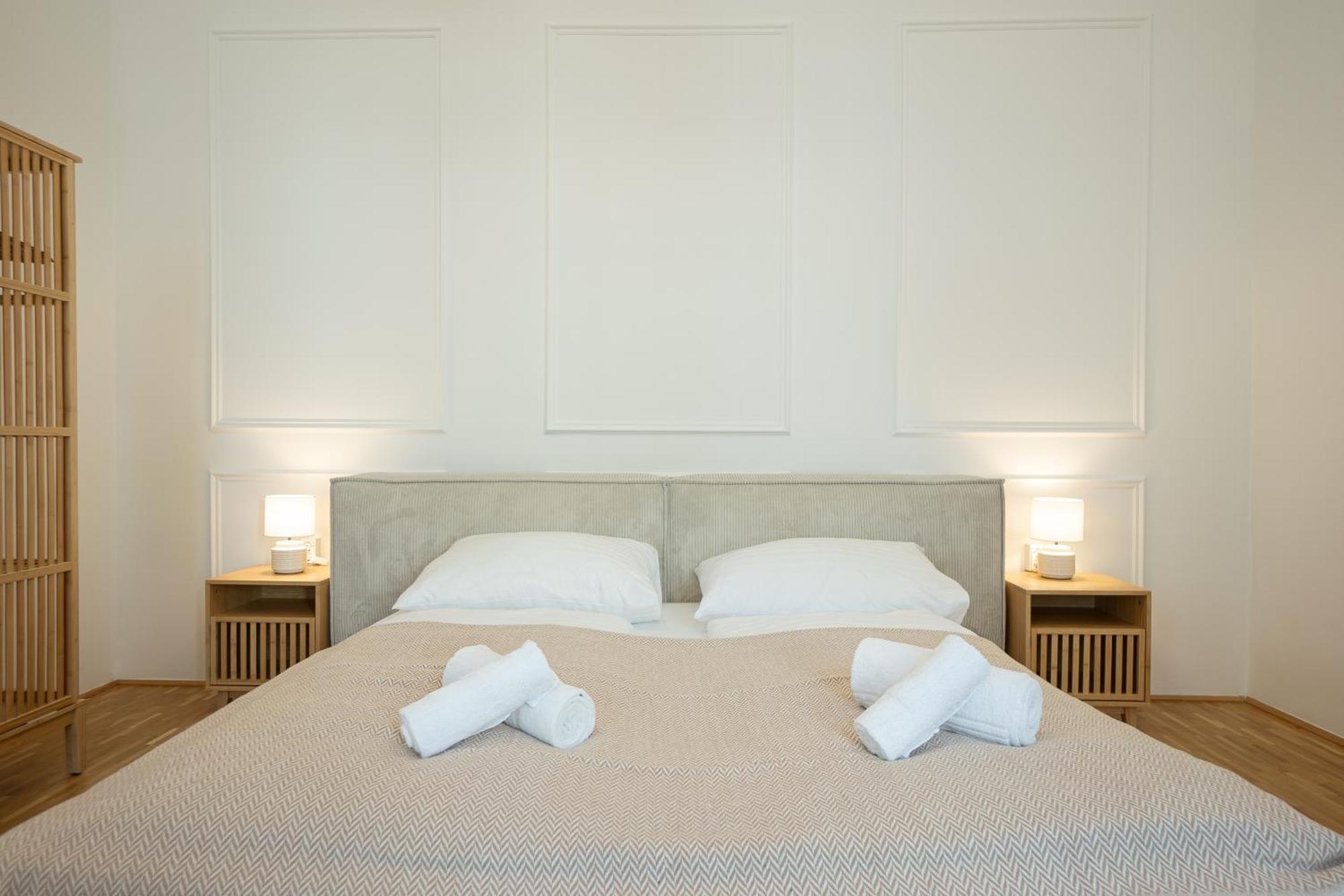 Vibrant 107 M2 Flat In The City Center Wien Eksteriør bilde